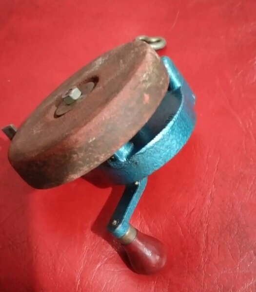 Tocila cu multiplicator